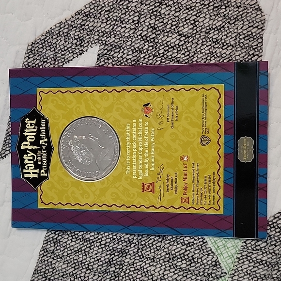 Harry Potter Isle of Man 1 Crown Coins the Prisoner of Azkaban set NEW - Picture 9 of 10